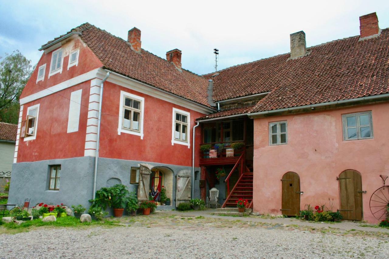 Baznicas Ielas Apartamenti Kuldīga Exterior foto